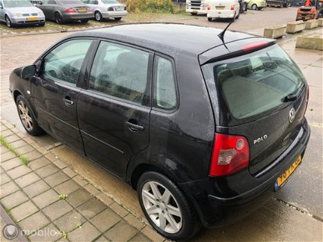 Volkswagen Polo - 1.4-16V Athene MOTOR KAPOT - 1