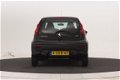 Peugeot 107 - 1.0 68PK 5D Envy | AIRCO | BLUETOOTH | RADIO CD - 1 - Thumbnail