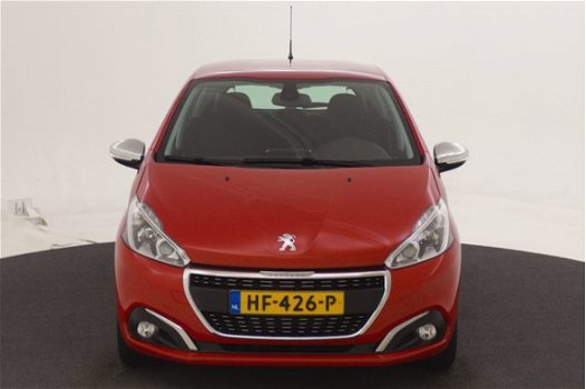 Peugeot 208 - 1.2 110pk 5D Allure | NAVI | TITANE NOIR VELGEN | MIDDENARMSTEUN - 1