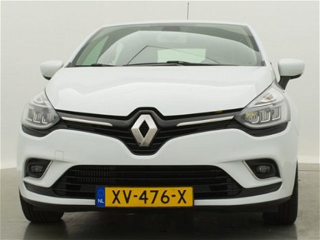 Renault Clio - dCi 90 Intens // Climate control / R-Link Navigatie / LED verlichting - 1