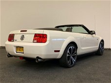 Ford Mustang - USA 4.0 V6 , ZEER MOOI, WEINIG KM