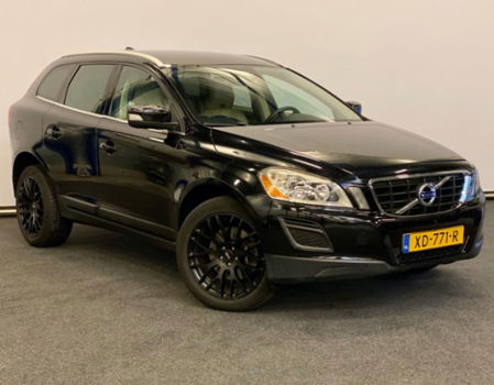 Volvo XC60 - 2.0 T5 Summum , LEDER, NAVI, MOOIE AUTO - 1