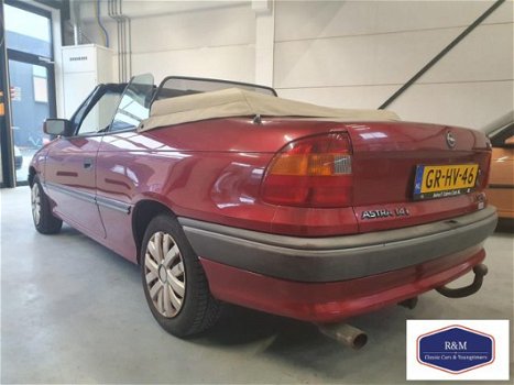 Opel Astra Cabriolet - Bertone 1.4iS - 1