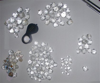 Natuurlijke ruwe diamanten - GIA-gecertificeerd - 1