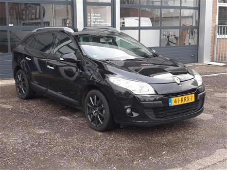 Renault Mégane Estate - AUTOMAAT 1.5 dCi Dynamique incl winterwielen - 1