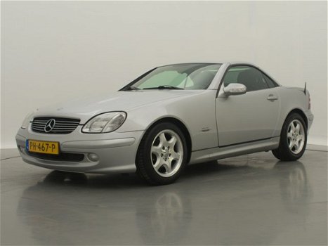 Mercedes-Benz SLK-klasse - 200 K. Final Edition AUT. LEDER / AIRCO-ECC / CRUISE CTR. / LMV - 1