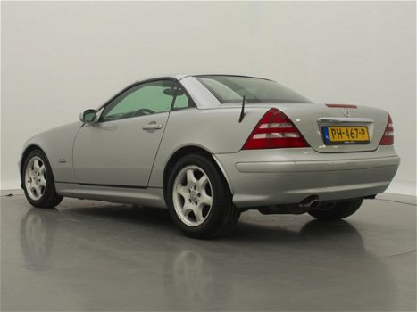 Mercedes-Benz SLK-klasse - 200 K. Final Edition AUT. LEDER / AIRCO-ECC / CRUISE CTR. / LMV - 1