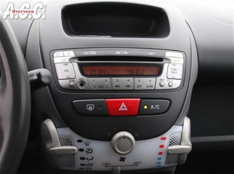 Toyota Aygo - 1.0 Airco 5 Deurs APK Juni 2020 - 1