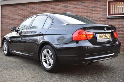 BMW 3-serie - 318i Business Line '11 Navi Clima Cruise - 1