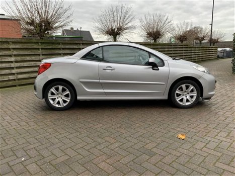 Peugeot 207 CC - 1.6 VTi - 1