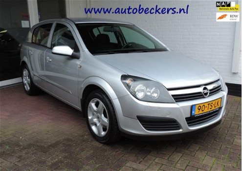 Opel Astra - 1.6 Edition * 5DRS* Airco, cruise control, trekhaak - 1