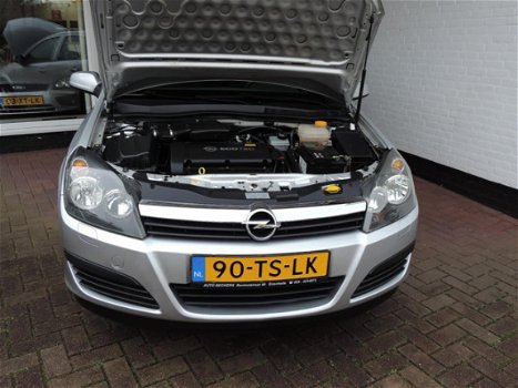 Opel Astra - 1.6 Edition * 5DRS* Airco, cruise control, trekhaak - 1