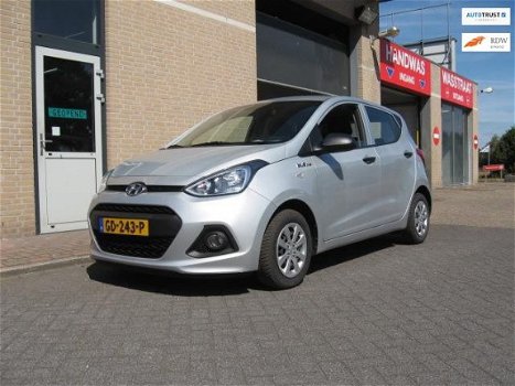 Hyundai i10 - 1.0i i-Drive garantie 6 maanden - 1