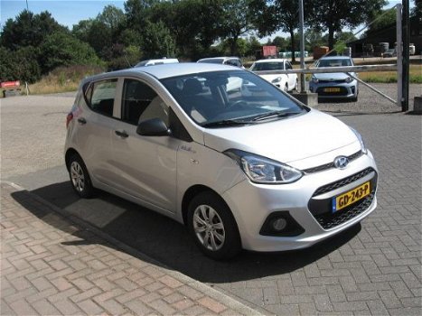 Hyundai i10 - 1.0i i-Drive garantie 6 maanden - 1