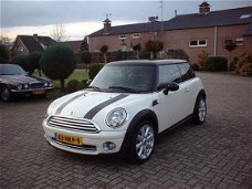 Mini Mini Cooper - 1.6 Chili nl auto pano dak super mooi