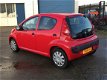 Peugeot 107 - 1.0-12V XR 5-DEURS, STUURBEKRACHTIGING, RADIO-CD-MP3-AUX, AIRBAGS, WEGENBELASTING MAAR - 1 - Thumbnail