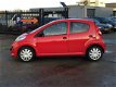 Peugeot 107 - 1.0-12V XR 5-DEURS, STUURBEKRACHTIGING, RADIO-CD-MP3-AUX, AIRBAGS, WEGENBELASTING MAAR - 1 - Thumbnail