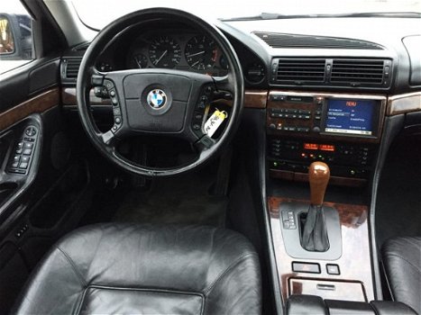 BMW 7-serie - 750i V12 AUTOMAAT, FULL OPTIONS, YOUNGTIMER, AIRCO(CLIMA), VOL-LEDER, CRUISE CONTROL, - 1