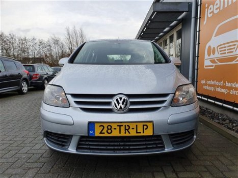 Volkswagen Golf Plus - 1.6 FSI Trendline Business Met Climate & Cruise control, Trekhaak, Navigatie, - 1