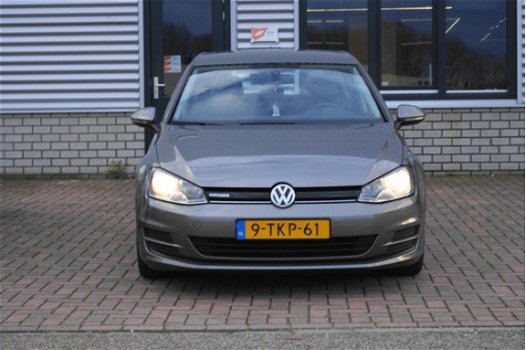 Volkswagen Golf - 1.6 TDI Comfortline BlueMotion - 1