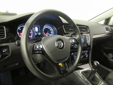 Volkswagen Golf - 5drs. 1.6TDi Connected Business (Camera/Navi/Dab+) - 1