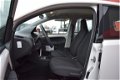 Volkswagen Up! - 1.0 take up BlueMotion Airco | Elektr. ramen | Radio/CD | CV | Parrot - 1 - Thumbnail