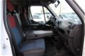 Renault Master - T35 2.3 dCi L3H2 Airco, Cruise control, Trekhaak - 1 - Thumbnail