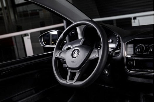 Volkswagen Up! - (1) GP take up BMT 4-deurs 1.0 44 kW / 60 pk Hatchback 5 versn. Hand - 1