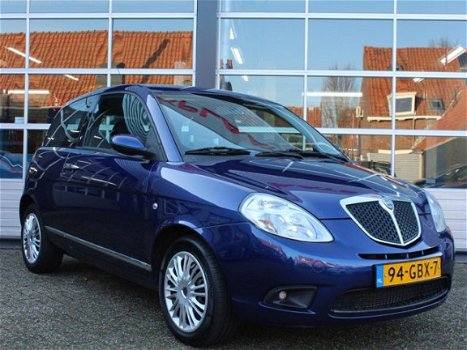 Lancia Y(psilon) - 1.4 Oro (NIEUWE APK, 1e Eigenaar, Airconditioning, Multi.Stuur, Bluetooth, Elektr - 1