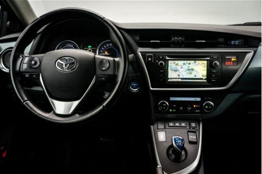 Toyota Auris - 1.8 Hybrid Dynamic Automaat | Navigatie | Camera | Keyless Entry - 1
