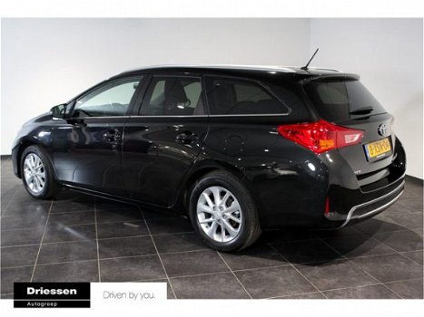 Toyota Auris Touring Sports - 1.8 Hybrid 136pk Aut (Panoramadak) - 1