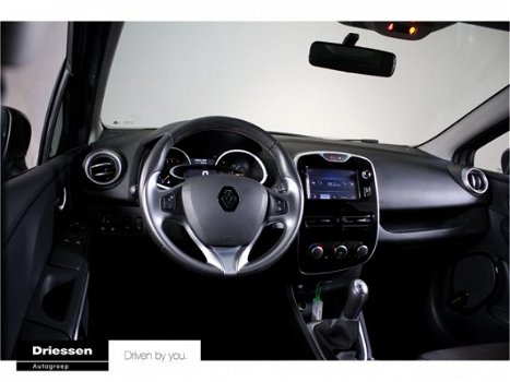 Renault Clio Estate - 0.9 TCe Night&Day (Navigatie) - 1