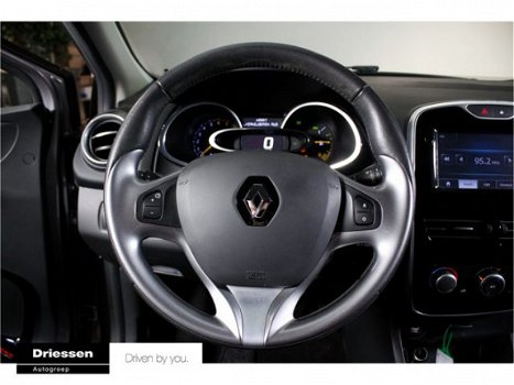 Renault Clio Estate - 0.9 TCe Night&Day (Navigatie) - 1