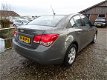 Chevrolet Cruze - 1.8 LS Slechts 49.000 Km + Airco Nu € 6.975, - 1 - Thumbnail