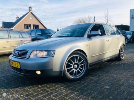 Audi A4 Avant - 2.5 TDI quattro Automaat / Exclusive / Leder / Navi / Winterset - 1