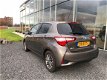 Toyota Yaris - 1.5 Hybrid Dynamic Keyless NL AUTO Navi Cruise - 1 - Thumbnail