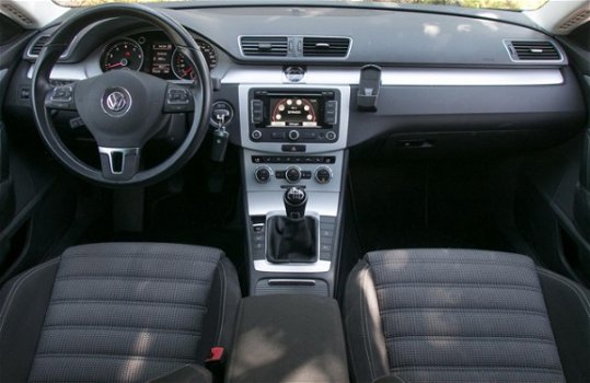 Volkswagen Passat CC - 1.4 TSI 160pk | navi | clima | cruise | pdc | garantie | - 1