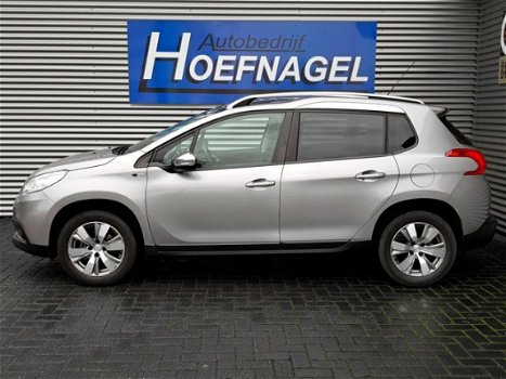 Peugeot 2008 - 1.2 PureTech Style Navi - 1