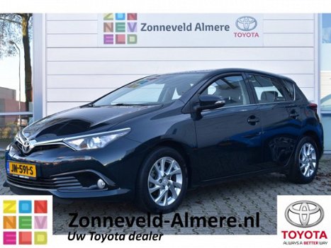 Toyota Auris - 1.2T Aspiration Navigatie - 1