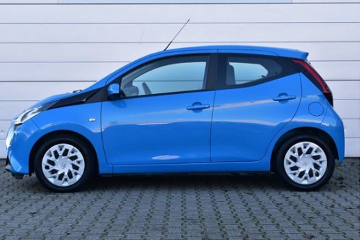 Toyota Aygo - 1.0 VVT-i x-play - 1