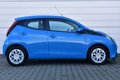 Toyota Aygo - 1.0 VVT-i x-play - 1 - Thumbnail