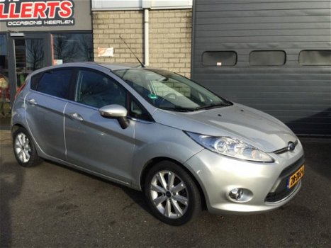 Ford Fiesta - 1.6 TDCI TITANIUM - 1