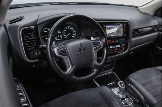 Mitsubishi Outlander - 2.0 PHEV Business Edition Excl BTW Navi Ecc LMV Cruise Control Trekhaak - 1