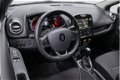 Renault Clio - 0.9 TCe Limited NL-Auto Navi LMV Airco Cruise Control Parkeersensoren achter - 1 - Thumbnail