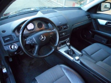 Mercedes-Benz C-klasse Estate - C-klasse 200CDI Avandgarde - 1