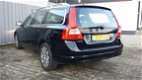 Volvo V70 - T4 LIMITED EDITION Schuifdak/Leer - 1 - Thumbnail