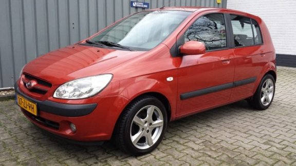 Hyundai Getz - 1.4I DYNAMICVERSION - 1