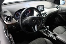 Mercedes-Benz B-klasse - 180 Ambition B180 * XENON * NAVIGATIE