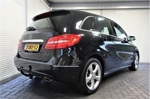 Mercedes-Benz B-klasse - 180 Ambition B180 * XENON * NAVIGATIE - 1