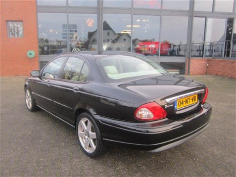 Jaguar X-type - 2.0 V6 in zeer goede staat, met nwe APK - 1